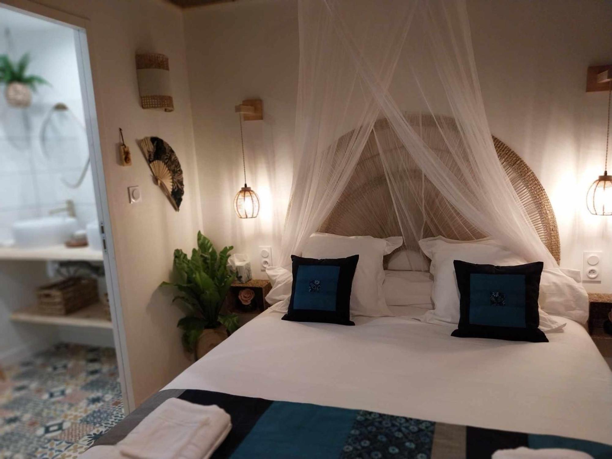 "Chez Lyly Et Juju" Piscine&Sauna Calme 3Chambres アンジェ エクステリア 写真