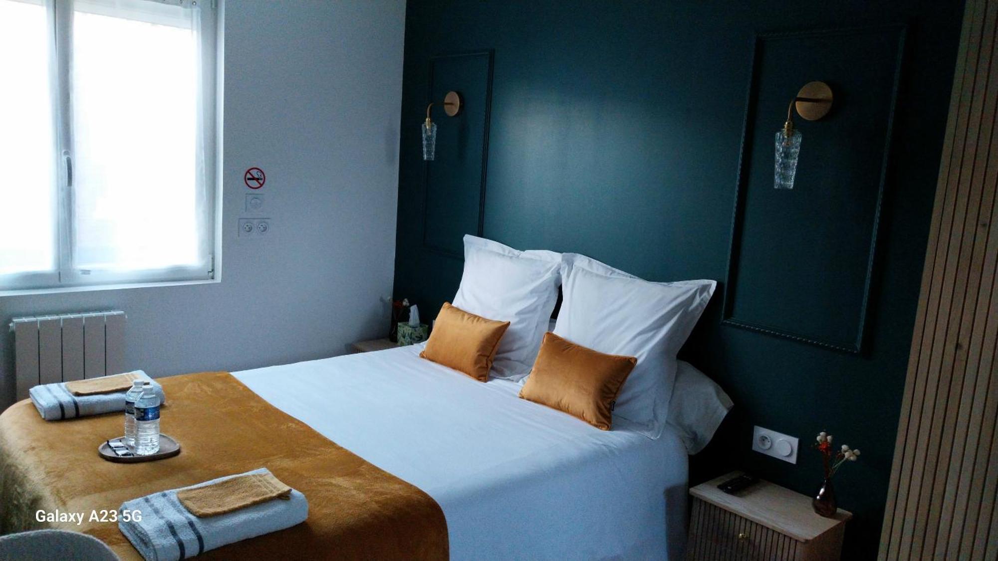 "Chez Lyly Et Juju" Piscine&Sauna Calme 3Chambres アンジェ エクステリア 写真